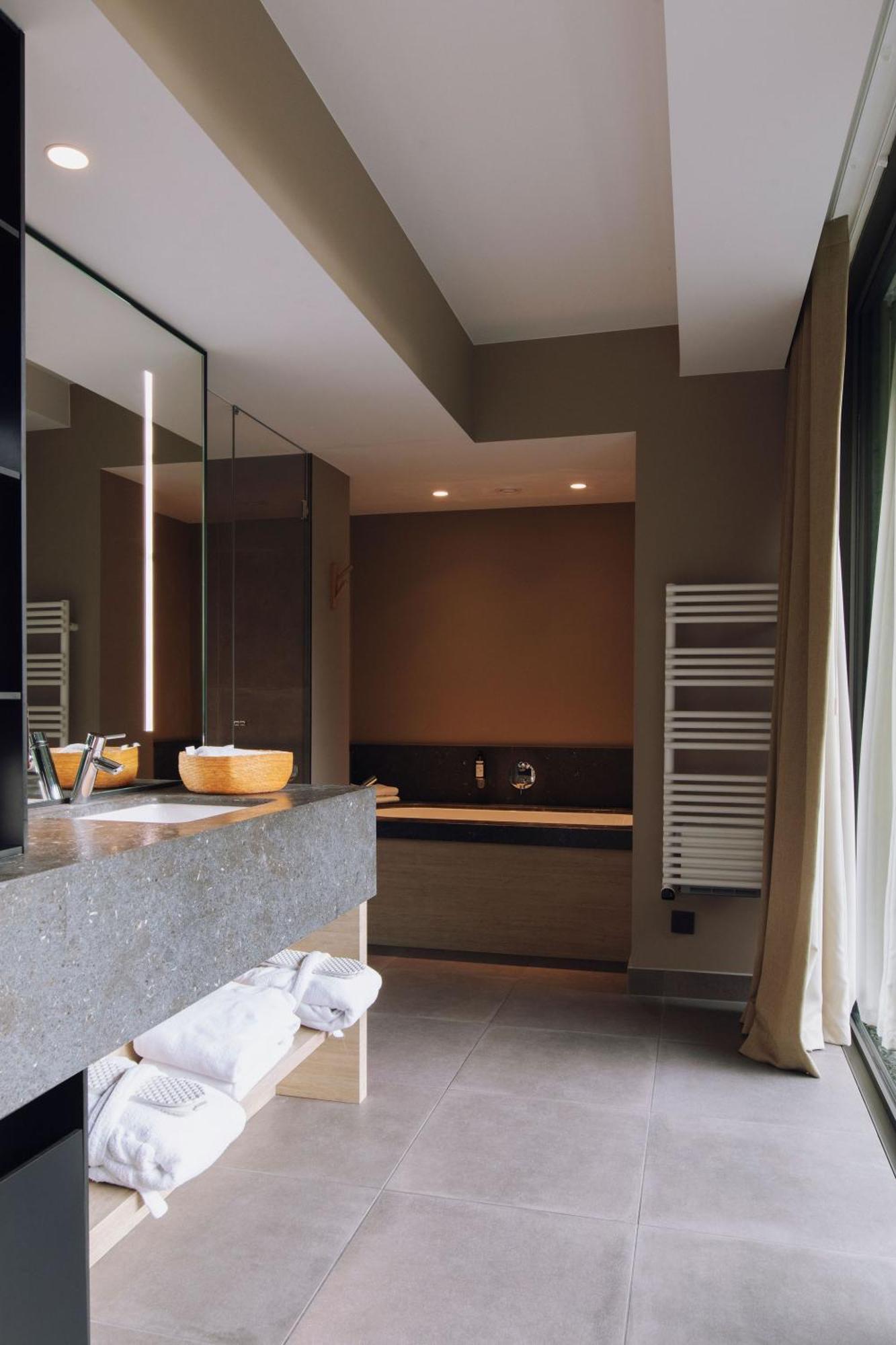 Naxhelet Hotel Wanze Kültér fotó